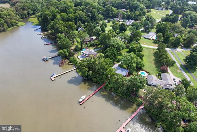 3925 SHAMROCK CT, Port Republic, MD 20676