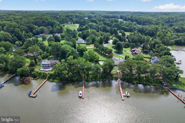 3925 SHAMROCK CT, Port Republic, MD 20676