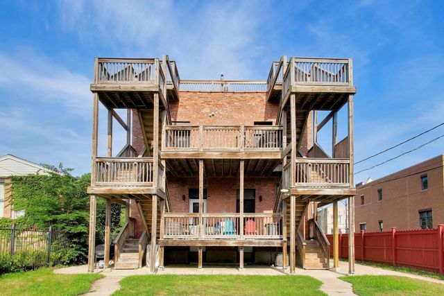 3330 S Indiana Avenue 2N, Chicago, IL 60616
