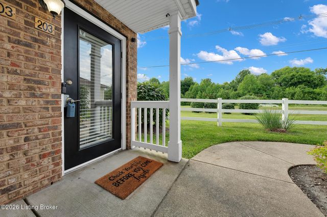6520 Brook Bend Way 203, Louisville, KY 40229
