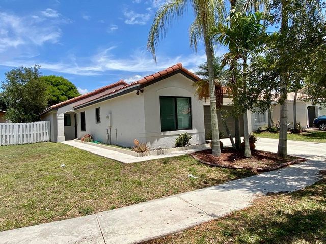 17673 SW 19th St, Miramar, FL 33029