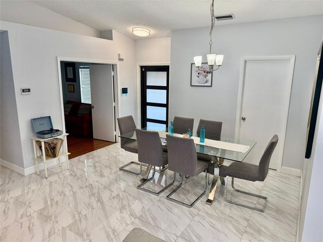 17673 SW 19th St, Miramar, FL 33029