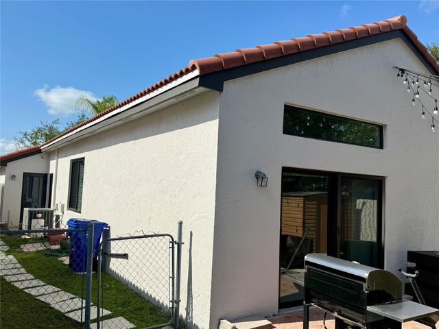 17673 SW 19th St, Miramar, FL 33029