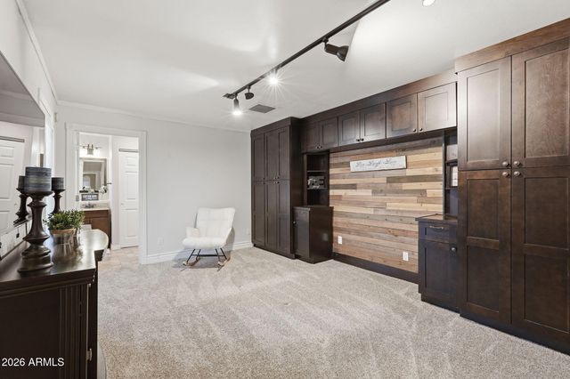2560 N Lindsay Road 40, Mesa, AZ 85213