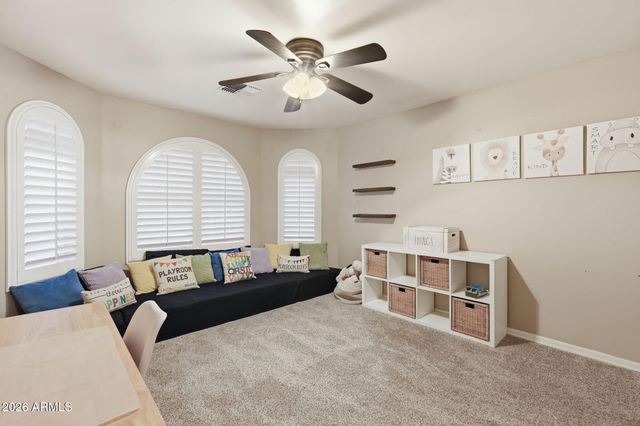 2560 N Lindsay Road 40, Mesa, AZ 85213