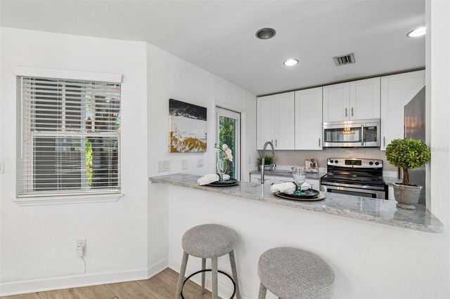 4418 W NORTH B STREET, Tampa, FL 33609