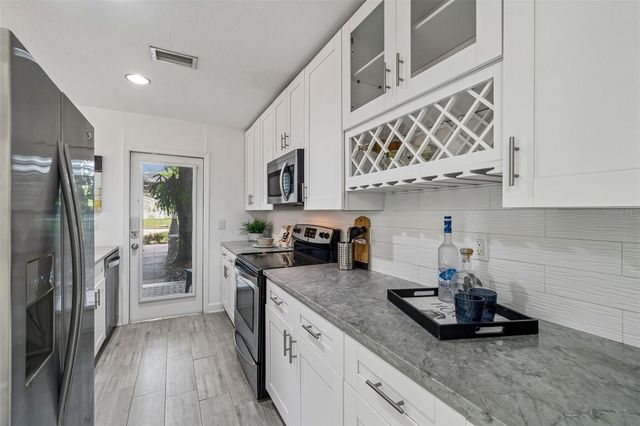 4418 W NORTH B STREET, Tampa, FL 33609