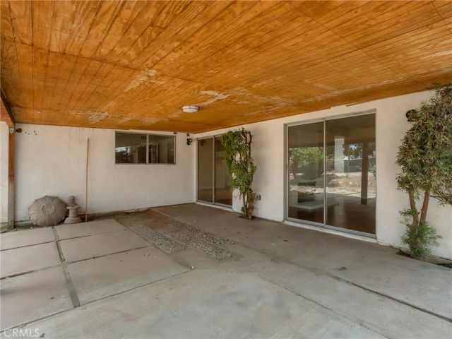 12634 Amboy Avenue, Sylmar, CA 91342