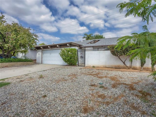 12634 Amboy Avenue, Sylmar, CA 91342