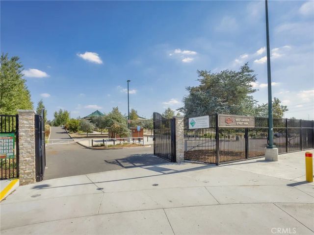 12634 Amboy Avenue, Sylmar, CA 91342