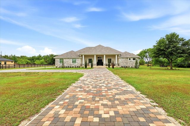 8459 HARVEY WALDEN DRIVE, Plant City, FL 33565