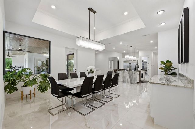 8459 HARVEY WALDEN DRIVE, Plant City, FL 33565