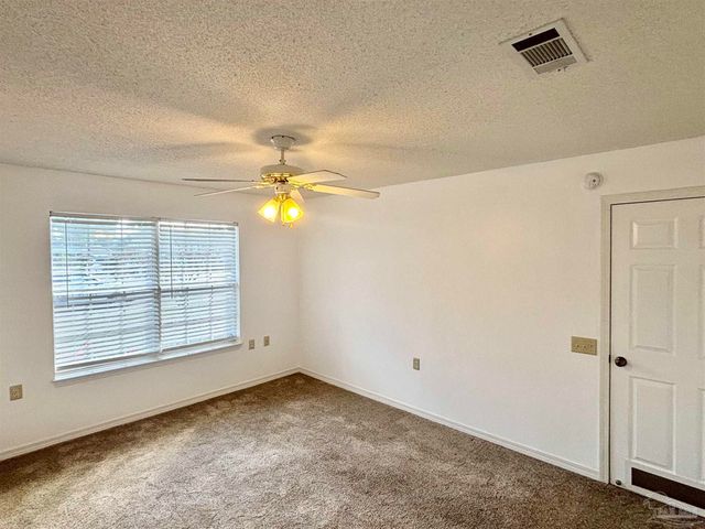 809 Wickwood Cir, Pensacola, FL 32514