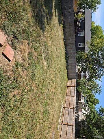 11 Saddleback Court, O'fallon, MO 63368