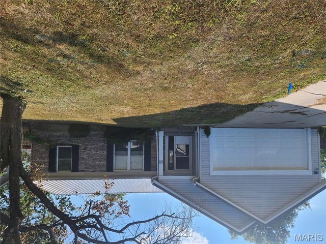 11 Saddleback Court, O'fallon, MO 63368