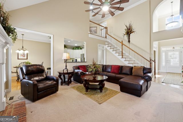 13 WATERSTONE Drive SE, Cartersville, GA 30121