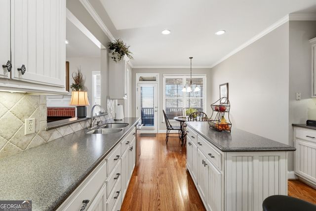 13 WATERSTONE Drive SE, Cartersville, GA 30121