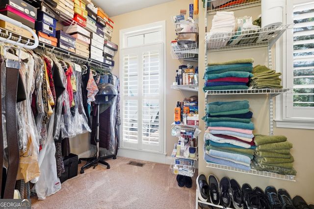 13 WATERSTONE Drive SE, Cartersville, GA 30121