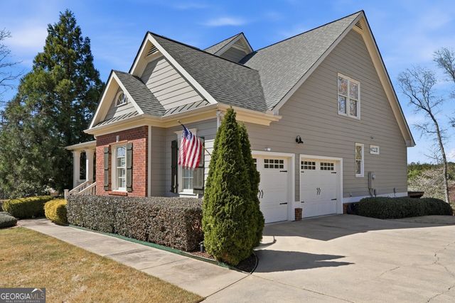 13 WATERSTONE Drive SE, Cartersville, GA 30121