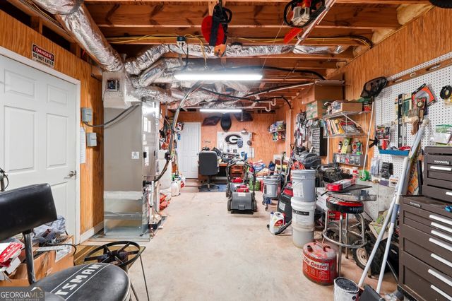 13 WATERSTONE Drive SE, Cartersville, GA 30121