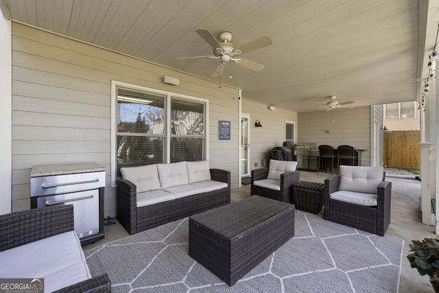 13 WATERSTONE Drive SE, Cartersville, GA 30121