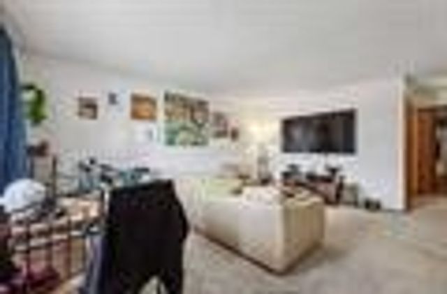 504 2nd Avenue, Coralville, IA 52241