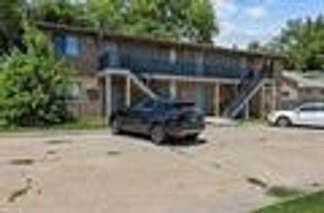 504 2nd Avenue, Coralville, IA 52241