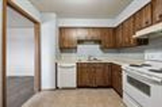 504 2nd Avenue, Coralville, IA 52241