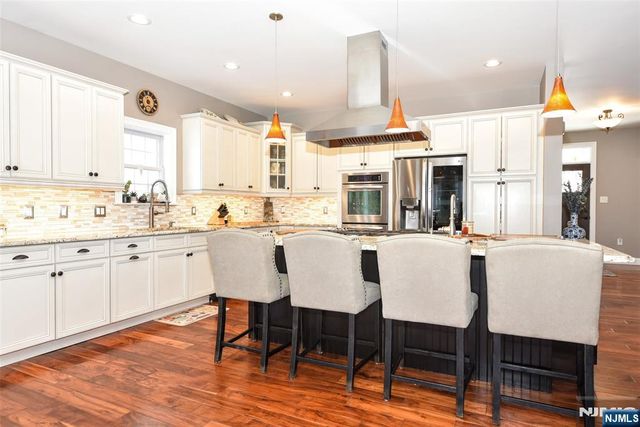 130 Reich Avenue, Mahwah, NJ 07430