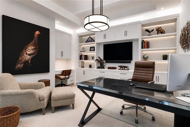 2520 Peachtree Road NW 1603, Atlanta, GA 30305