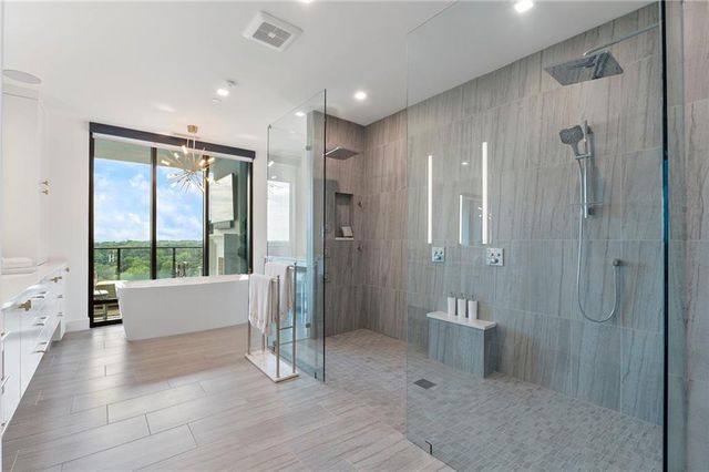 2520 Peachtree Road NW 1603, Atlanta, GA 30305
