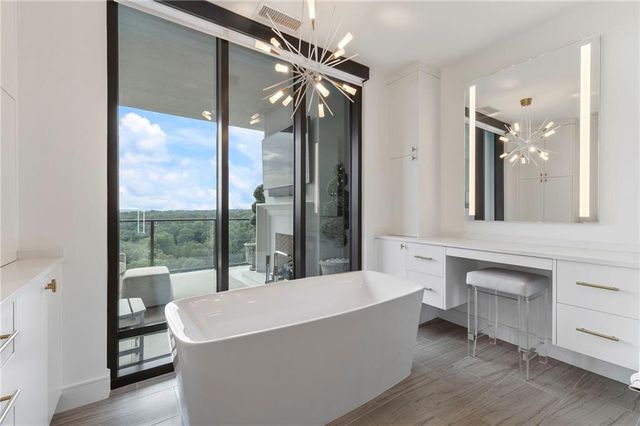 2520 Peachtree Road NW 1603, Atlanta, GA 30305