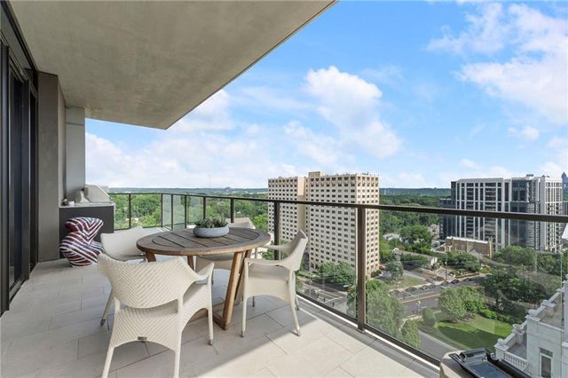 2520 Peachtree Road NW 1603, Atlanta, GA 30305