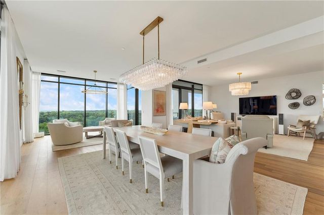 2520 Peachtree Road NW 1603, Atlanta, GA 30305