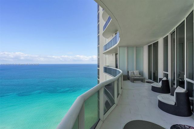 16001 Collins Ave 3203, Sunny Isles Beach, FL 33160