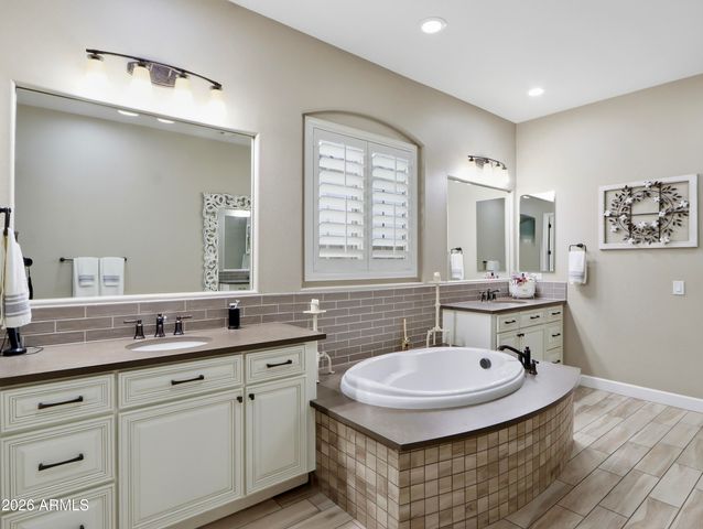18454 E ROSEWOOD Drive, Queen Creek, AZ 85142