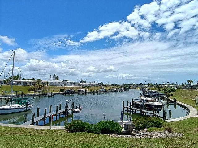 808 S GREEN CIRCLE, Venice, FL 34285