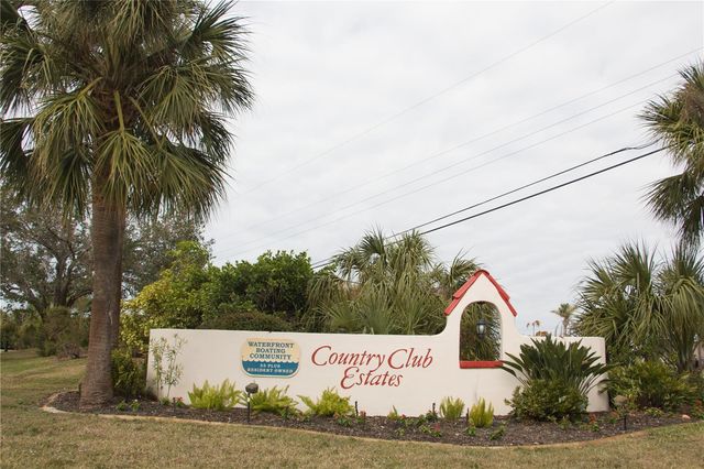 808 S GREEN CIRCLE, Venice, FL 34285