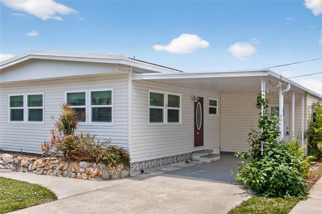 808 S GREEN CIRCLE, Venice, FL 34285