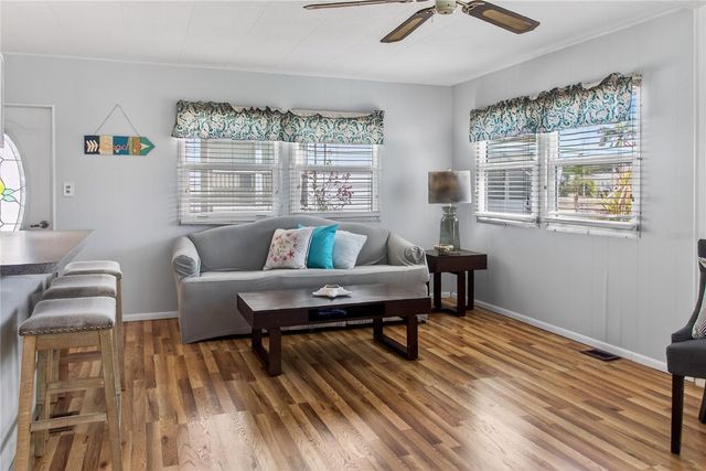 808 S GREEN CIRCLE, Venice, FL 34285