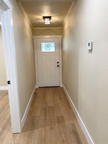 515 Maple Street, Farmersville, TX 75442