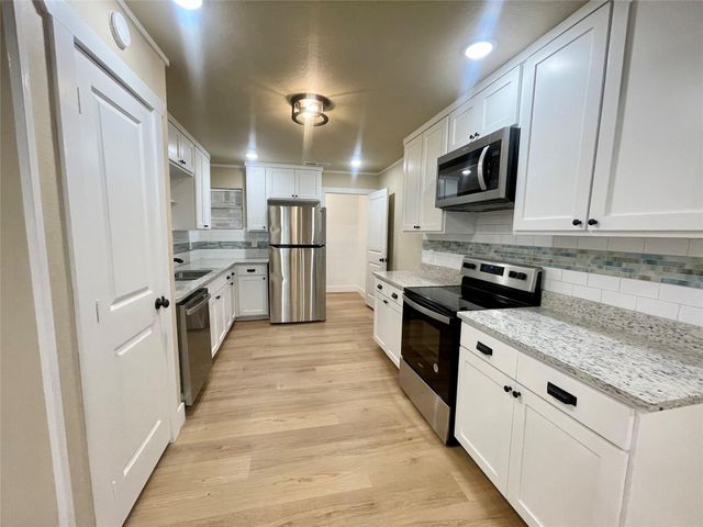 515 Maple Street, Farmersville, TX 75442