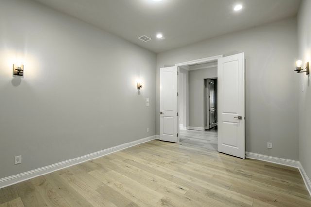 4908 Sir Cole Court, Carrollton, TX 75010