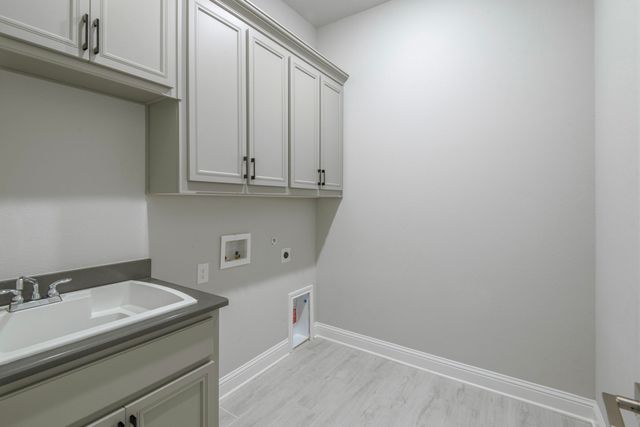 4908 Sir Cole Court, Carrollton, TX 75010