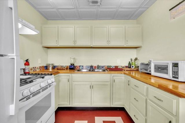 1437 CORAL RIDGE DRIVE, Punta Gorda, FL 33950