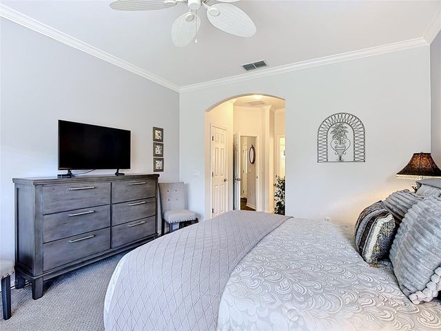 28 KNOLL WOOD DR, Poinciana, FL 34759