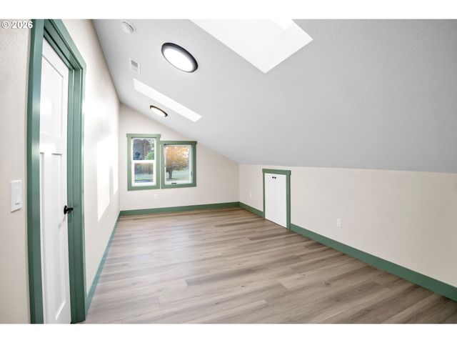 706 S 8TH Ave, Cornelius, OR 97113