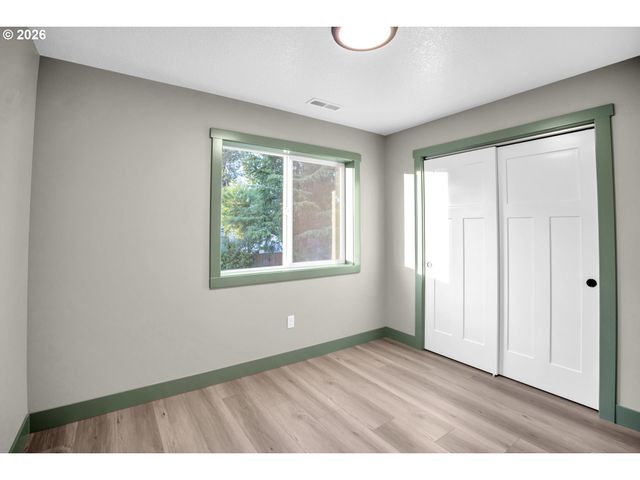 706 S 8TH Ave, Cornelius, OR 97113