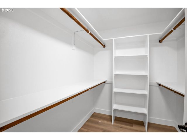 706 S 8TH Ave, Cornelius, OR 97113