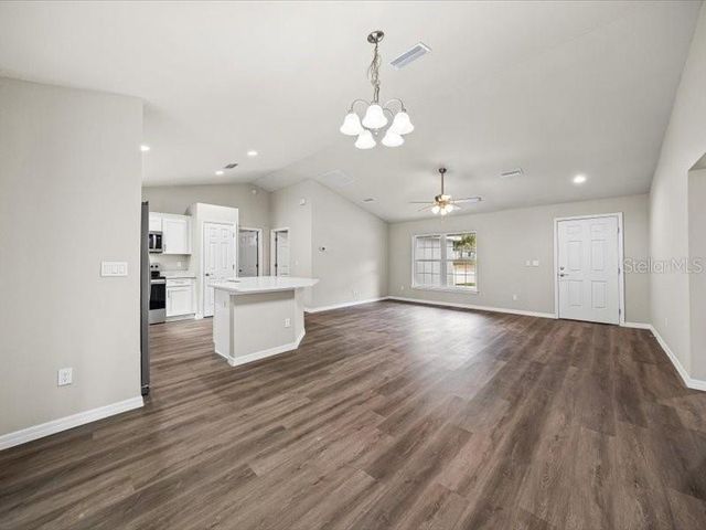 38 WILLOW ROAD, Ocala, FL 34472